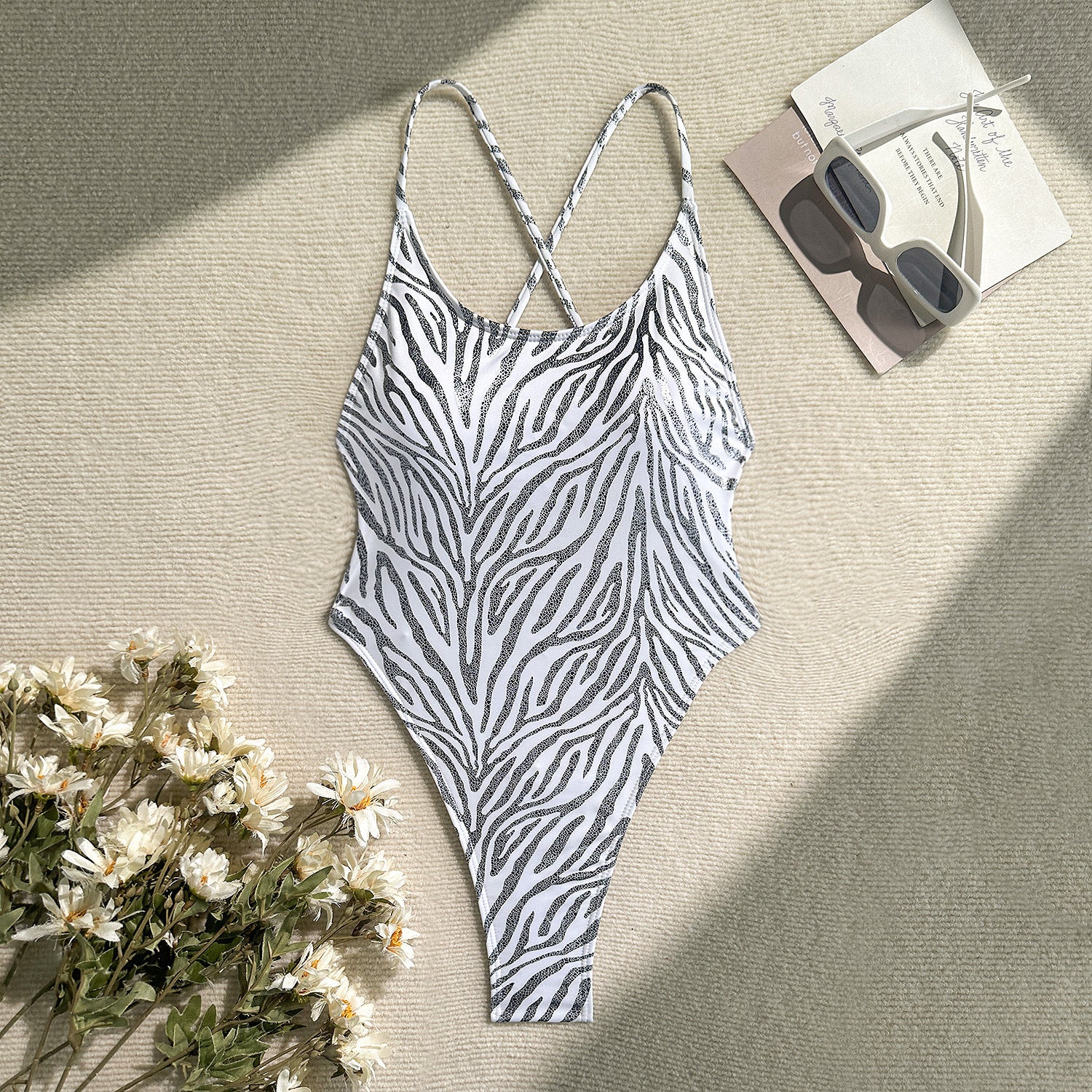One-piece T-back Swimwear Swimsuit
